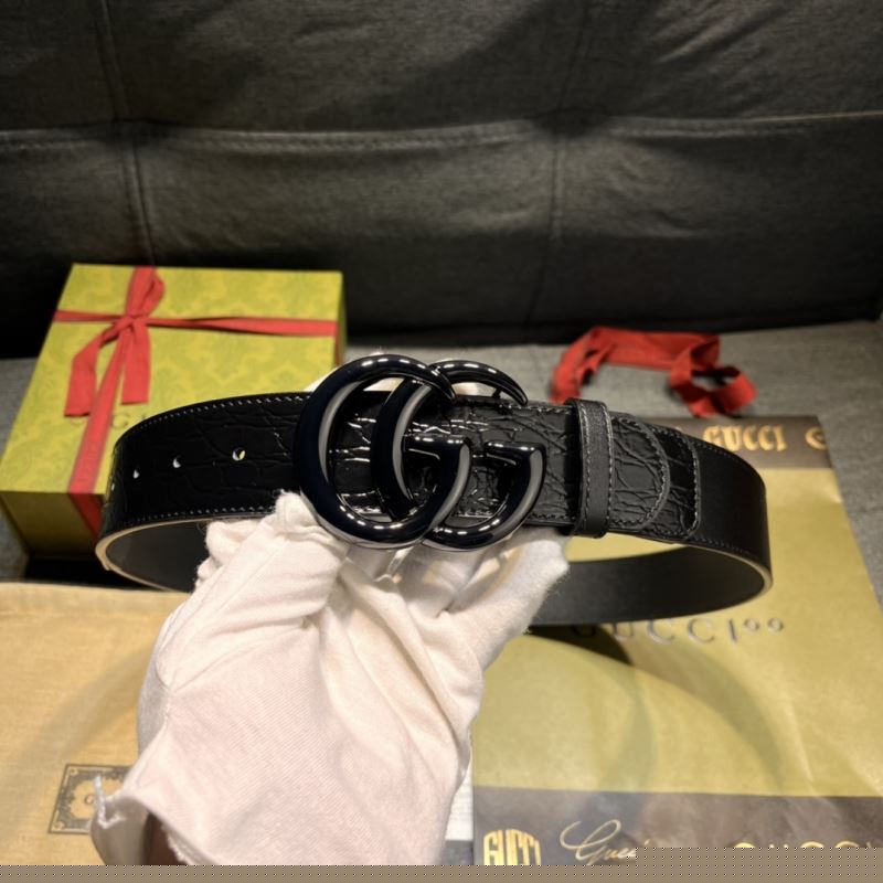 G*u*i belts